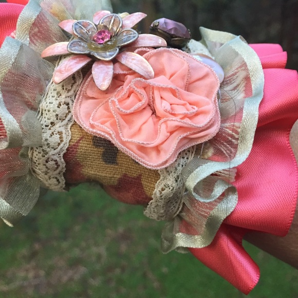 Hand Crafted Jewelry - Kreativekristen original handcrafted wristlet, hp2…, hand made jewelry ,HP25